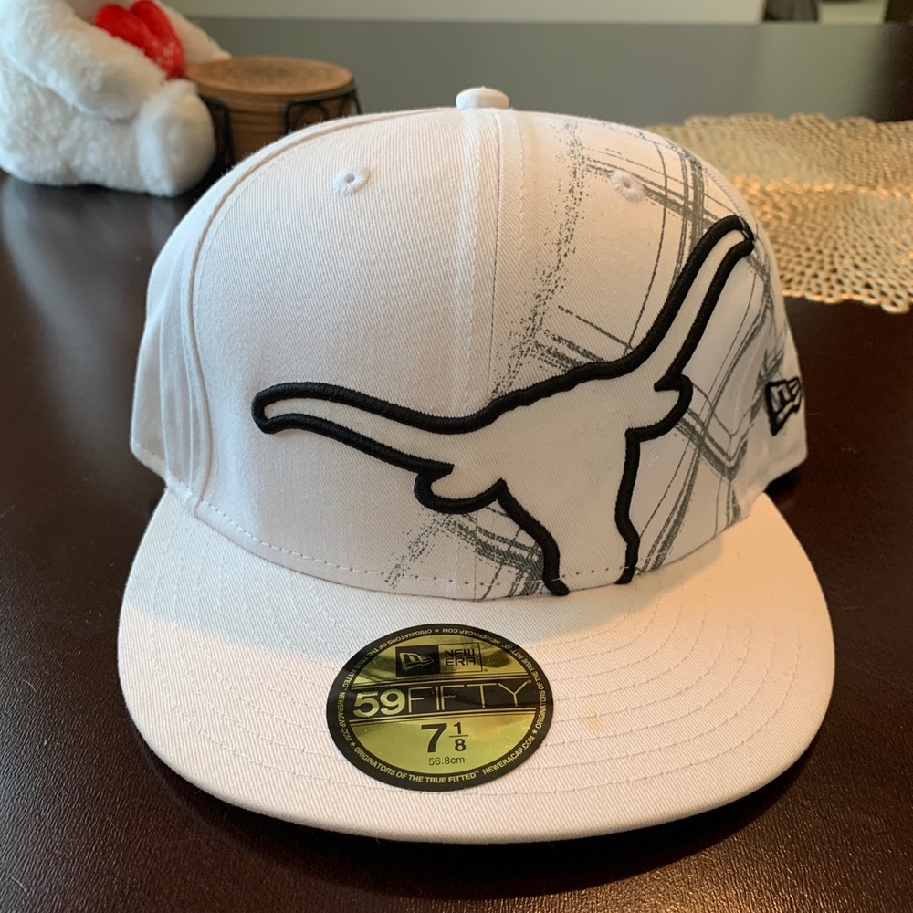 Texas Longhorns Fitted